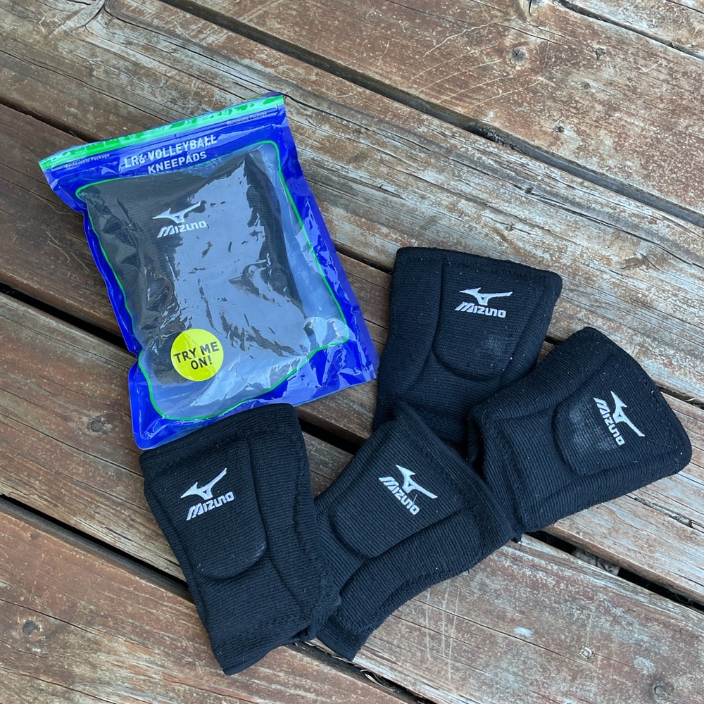 Pack of 3 Knee pads! NEW LR6 Mizuna Volleyball Kneepads